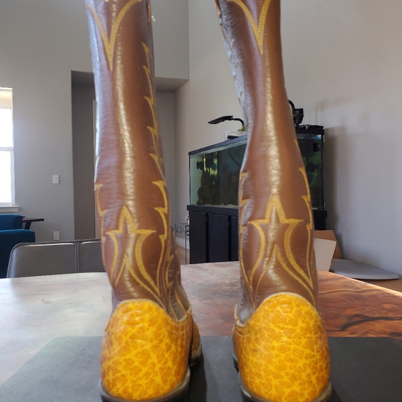 🔥VINTAGE TONY LAMA🔥MEN'S ANTELOPE LEATHER MID-CALF WESTERN BOOTS 🔥 - Picture 4 of 8